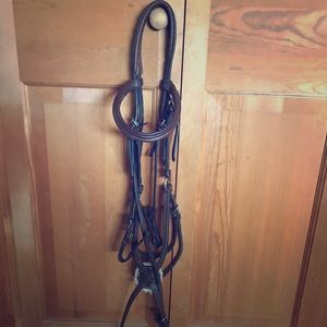 Horse size figure 8 grackle padded bridle